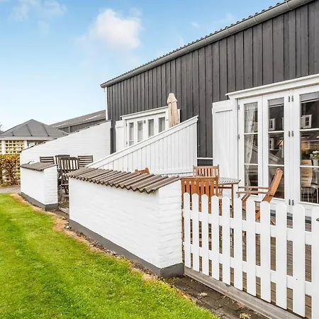 Apartment Benthe - 100m To The Fjord By Interhome